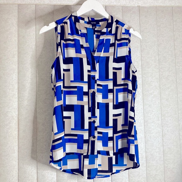 Alfani Petite Sleeveless Button-down top - Picture 1 of 3